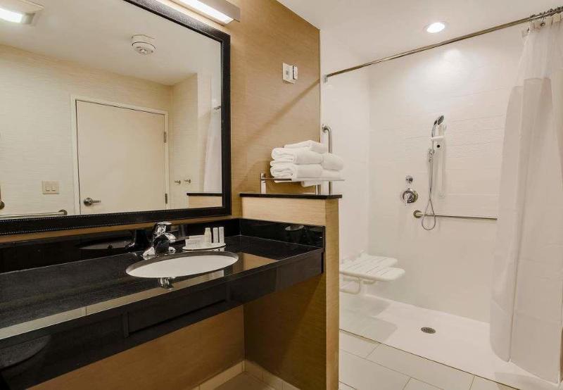 Fairfield Inn & Suites By Marriott Snyder Bagian luar foto