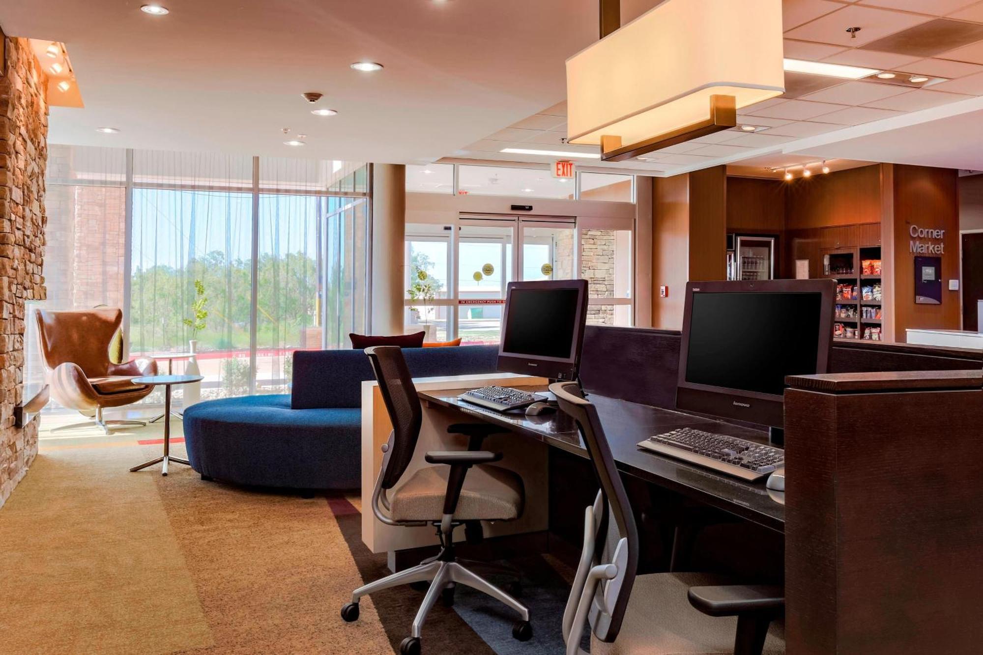Fairfield Inn & Suites By Marriott Snyder Bagian luar foto