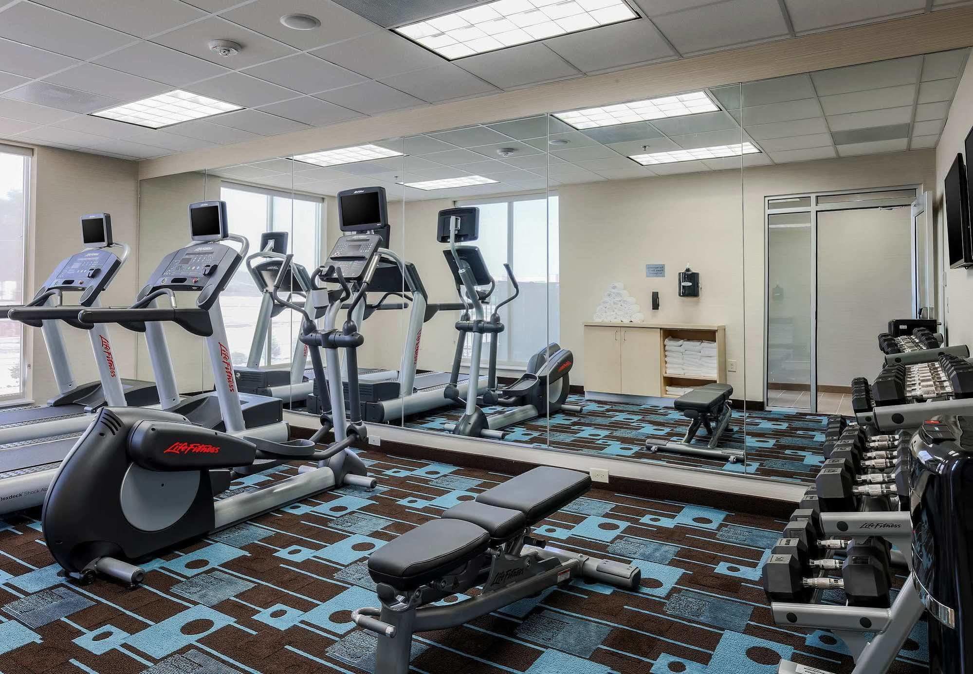 Fairfield Inn & Suites By Marriott Snyder Bagian luar foto